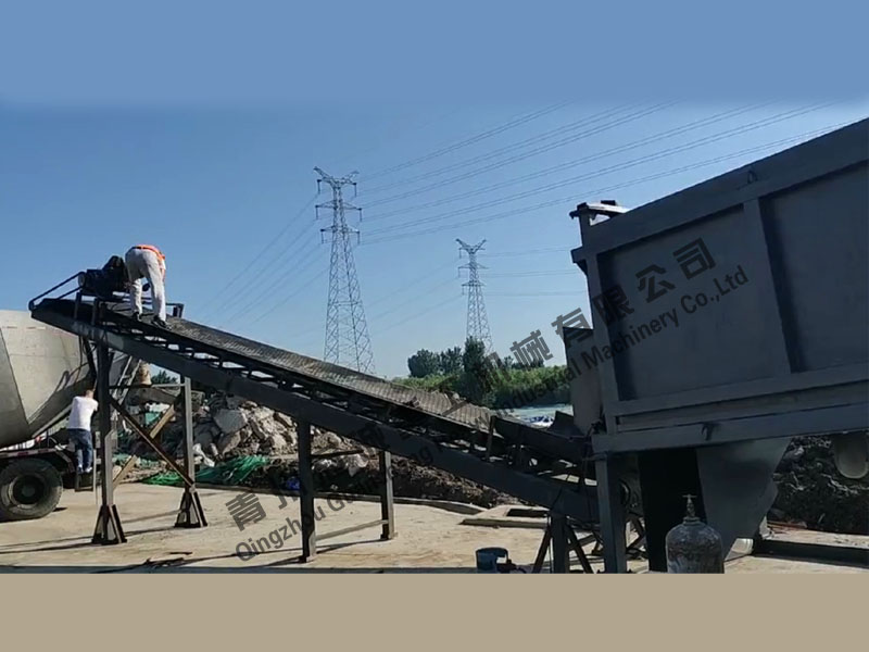 天津滾筒洗砂機(jī)安裝現(xiàn)場(chǎng) 天津滾筒洗砂機(jī)安裝現(xiàn)場(chǎng)