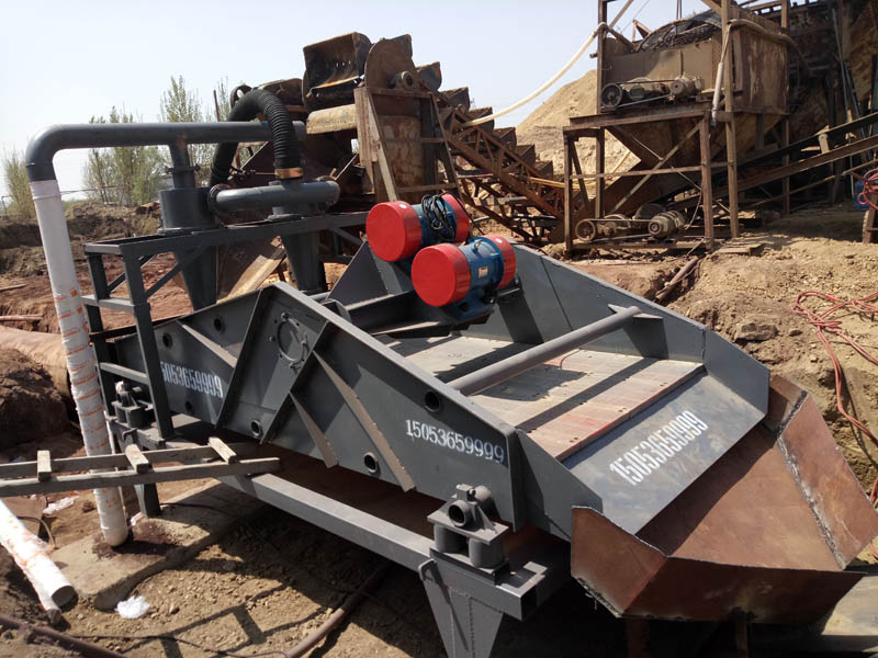 洗沙設(shè)備配備細(xì)沙回收脫水篩 洗沙設(shè)備配備細(xì)沙回收脫水篩